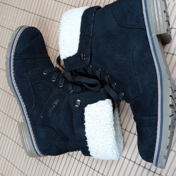 Tommy Hilfiger women's black suede faux fur trim lace boots. Sz 9M. 150.6pm - Picture 7 of 11